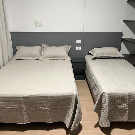 Apartamento Para Pessoas De Familia Ou A Negocio, Ap Lindo Aconchegante No Bras Proximo Igreja Mundial,Mercado Municipal, 25 De Marco, Templo Salomao, Metro Dom Pedro Ll, Bancos, Mercado E Etc เซาเปาโล ภายนอก รูปภาพ