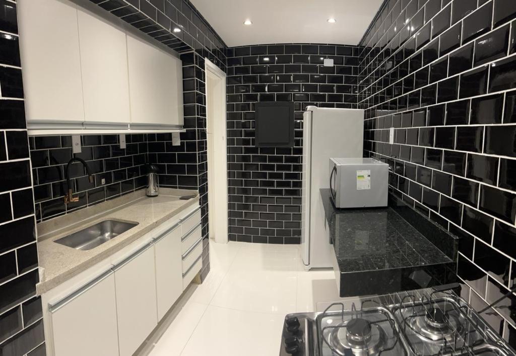 Apartamento Para Pessoas De Familia Ou A Negocio, Ap Lindo Aconchegante No Bras Proximo Igreja Mundial,Mercado Municipal, 25 De Marco, Templo Salomao, Metro Dom Pedro Ll, Bancos, Mercado E Etc เซาเปาโล ภายนอก รูปภาพ