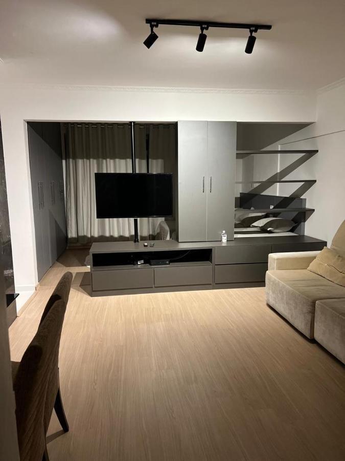 Apartamento Para Pessoas De Familia Ou A Negocio, Ap Lindo Aconchegante No Bras Proximo Igreja Mundial,Mercado Municipal, 25 De Marco, Templo Salomao, Metro Dom Pedro Ll, Bancos, Mercado E Etc เซาเปาโล ภายนอก รูปภาพ