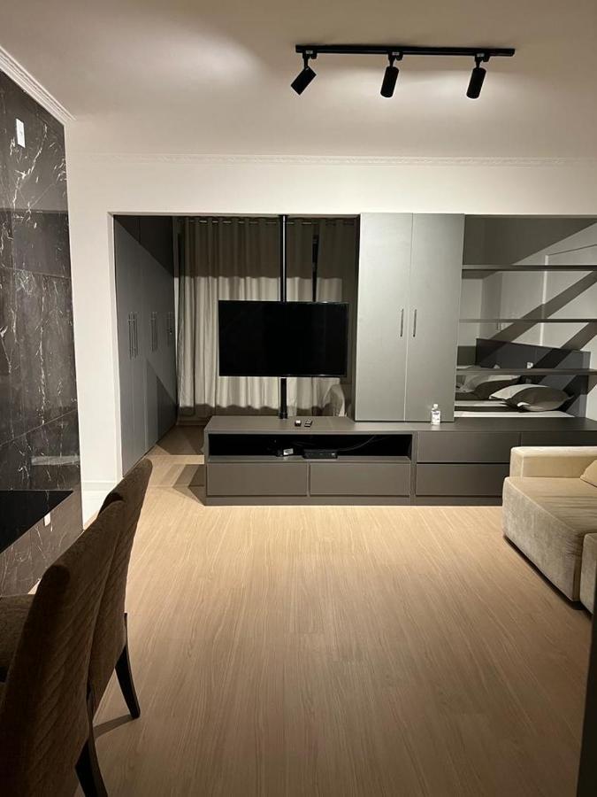 Apartamento Para Pessoas De Familia Ou A Negocio, Ap Lindo Aconchegante No Bras Proximo Igreja Mundial,Mercado Municipal, 25 De Marco, Templo Salomao, Metro Dom Pedro Ll, Bancos, Mercado E Etc เซาเปาโล ภายนอก รูปภาพ